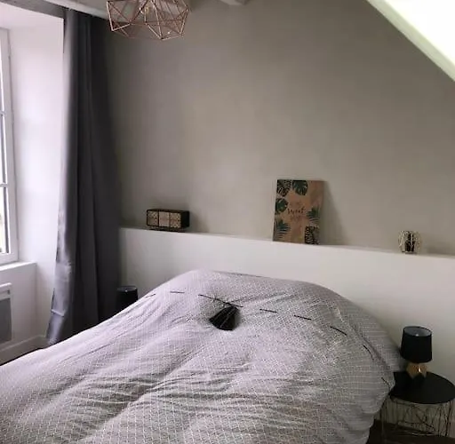 De Charme Avec Piscine Interieure Amne